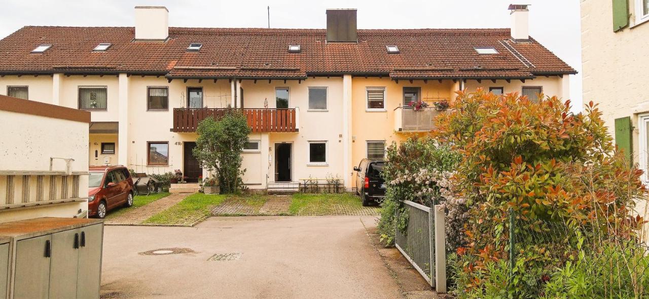 Grosses Zimmer Bad Küche Wohnzimmer Terasse Garten zentral ruhig Landsberg am Lech Exterior foto