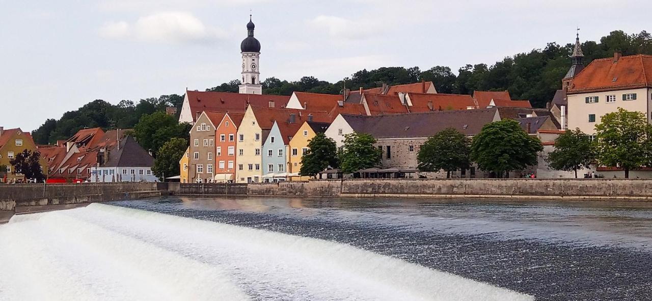Grosses Zimmer Bad Küche Wohnzimmer Terasse Garten zentral ruhig Landsberg am Lech Exterior foto